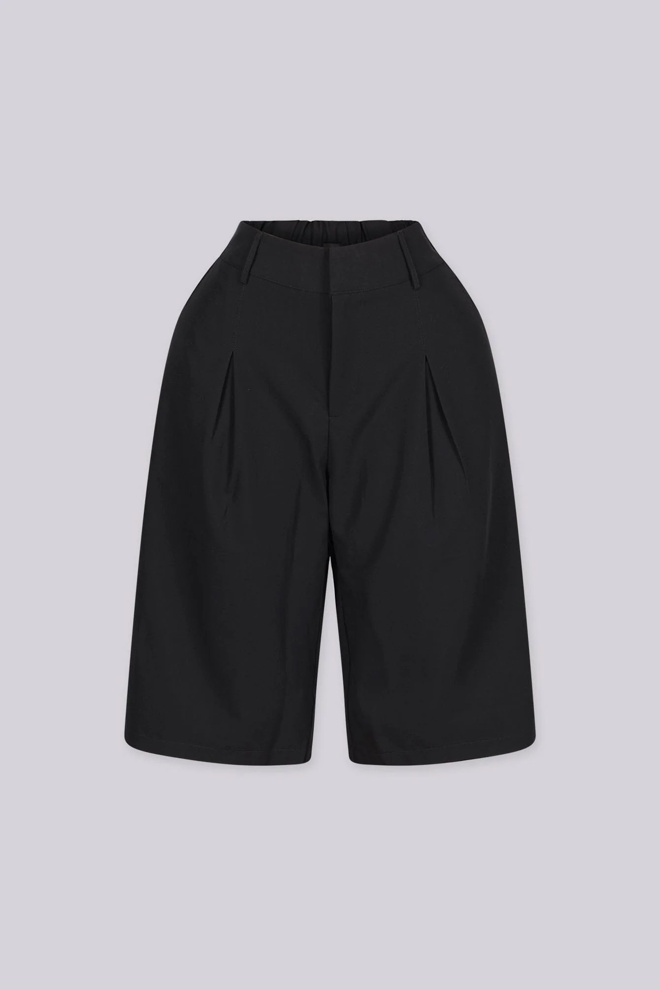 Copenhagen Pleated Bermuda Shorts - Image 3