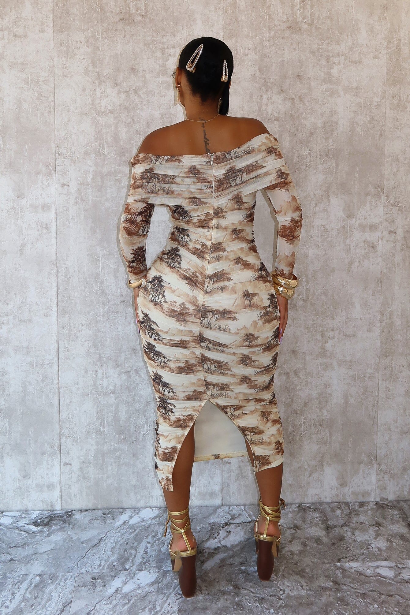Everson Print Mesh Ruched Off Shoulder Long Sleeve Midi Dress - Image 2