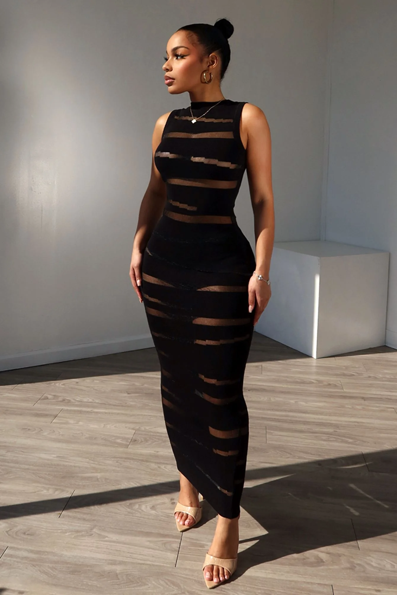 Obsidian Mesh Knit Contrast Dress - Image 2
