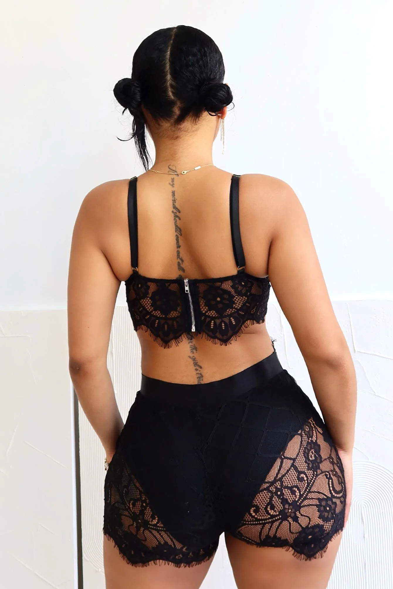 Relapse Lace Bustier & Shorts SET - Image 5
