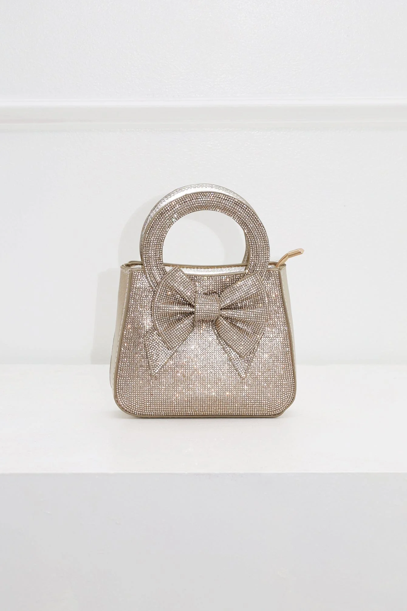 Sweet Yet Bold Bow Clutch - Image 2