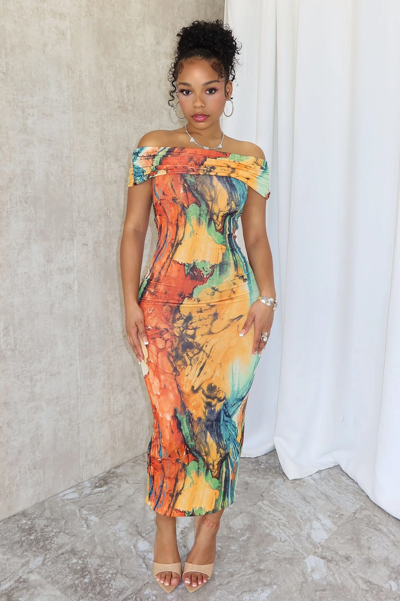 Very Tropical Off Shoulder Sleeveless Dress - Image 4